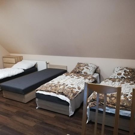 Pokoje Goscinne Alicja Kudowa-Zdrój Exterior foto