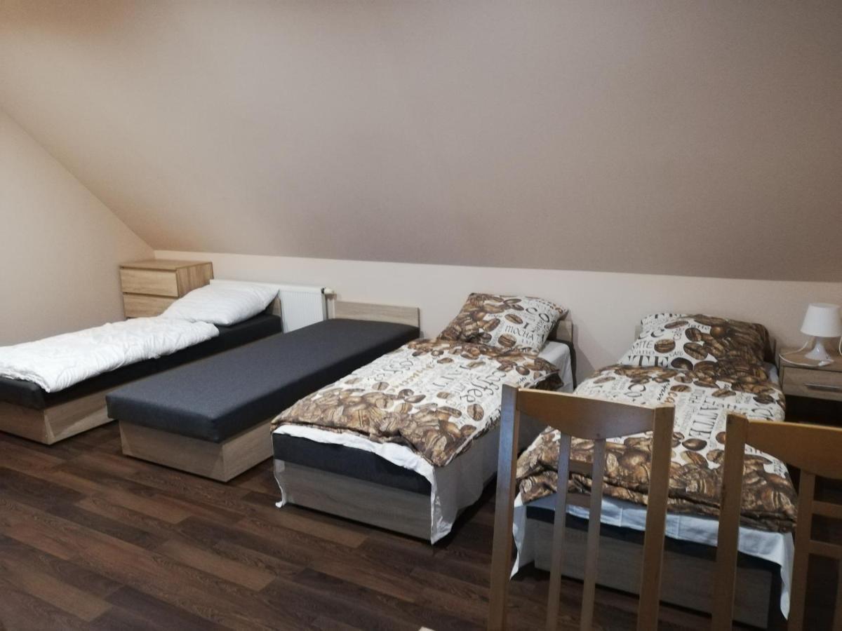 Pokoje Goscinne Alicja Kudowa-Zdrój Exterior foto